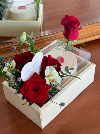 Red Rose Cake Gift Box (4-inch Cake)（ Small )