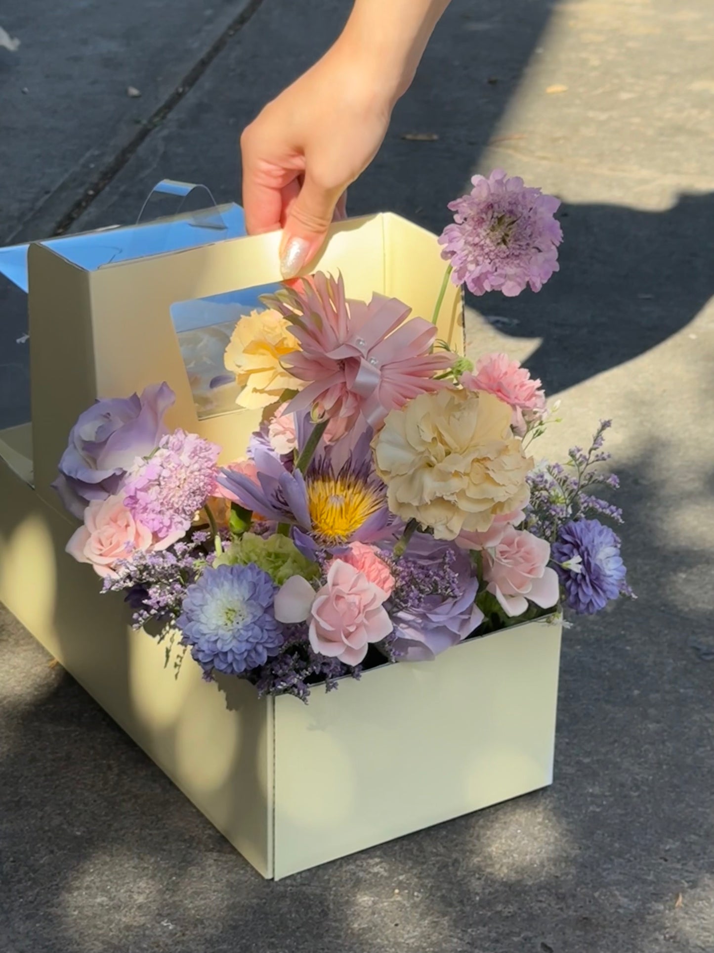 Floral Cake Gift Box (5-inch Cake) (Large)